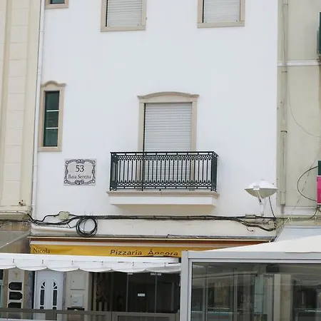 Baía Serena Pensión Nazaré